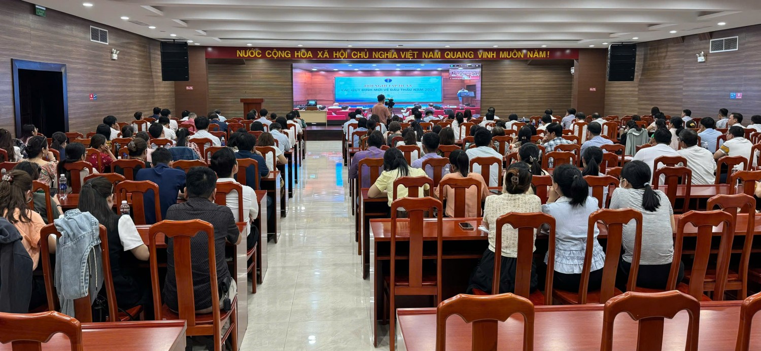 Hội nghị tập huấn "Các quy định mới về đấu thầu năm 2025"