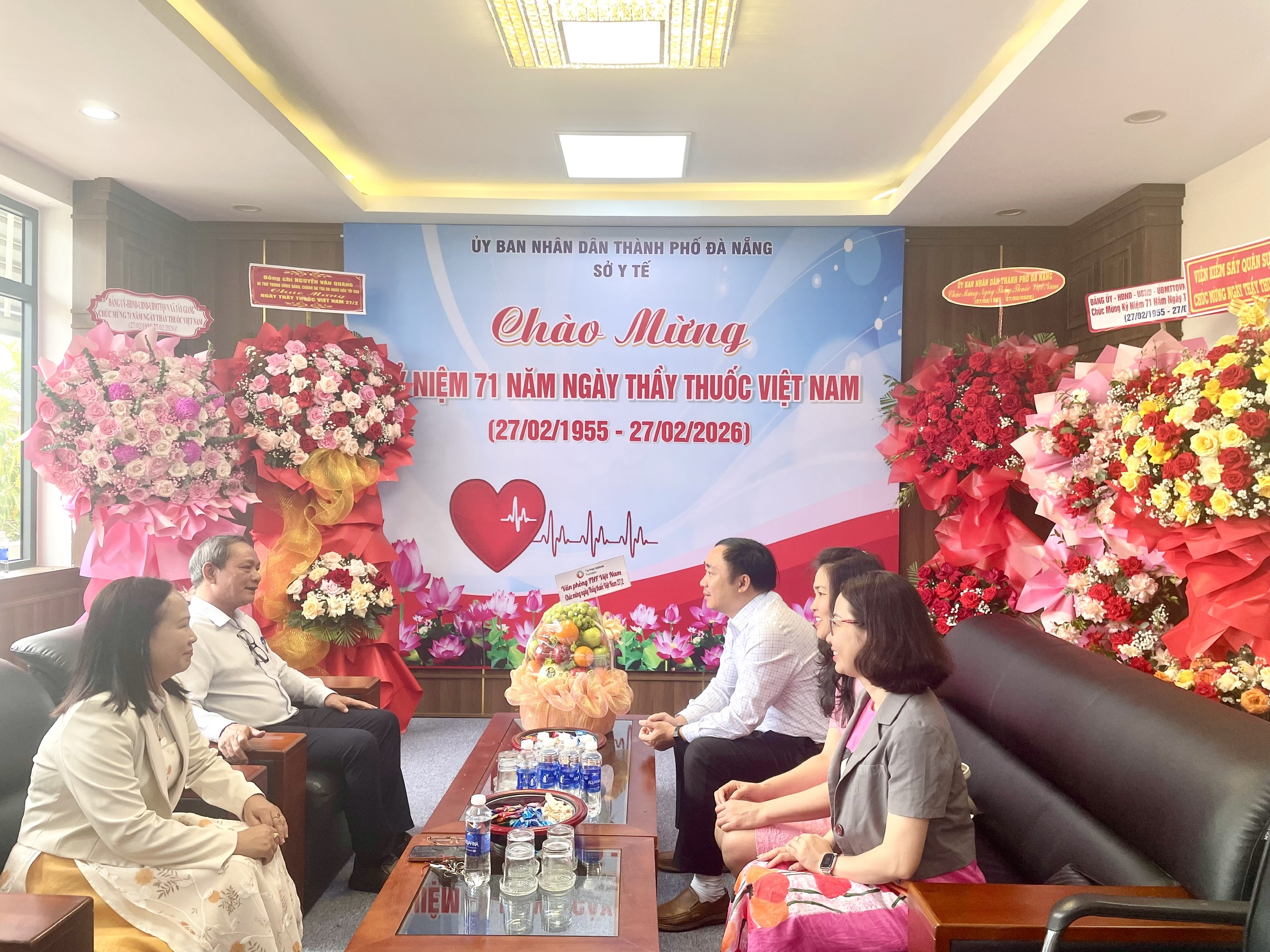 Hình nhỏ