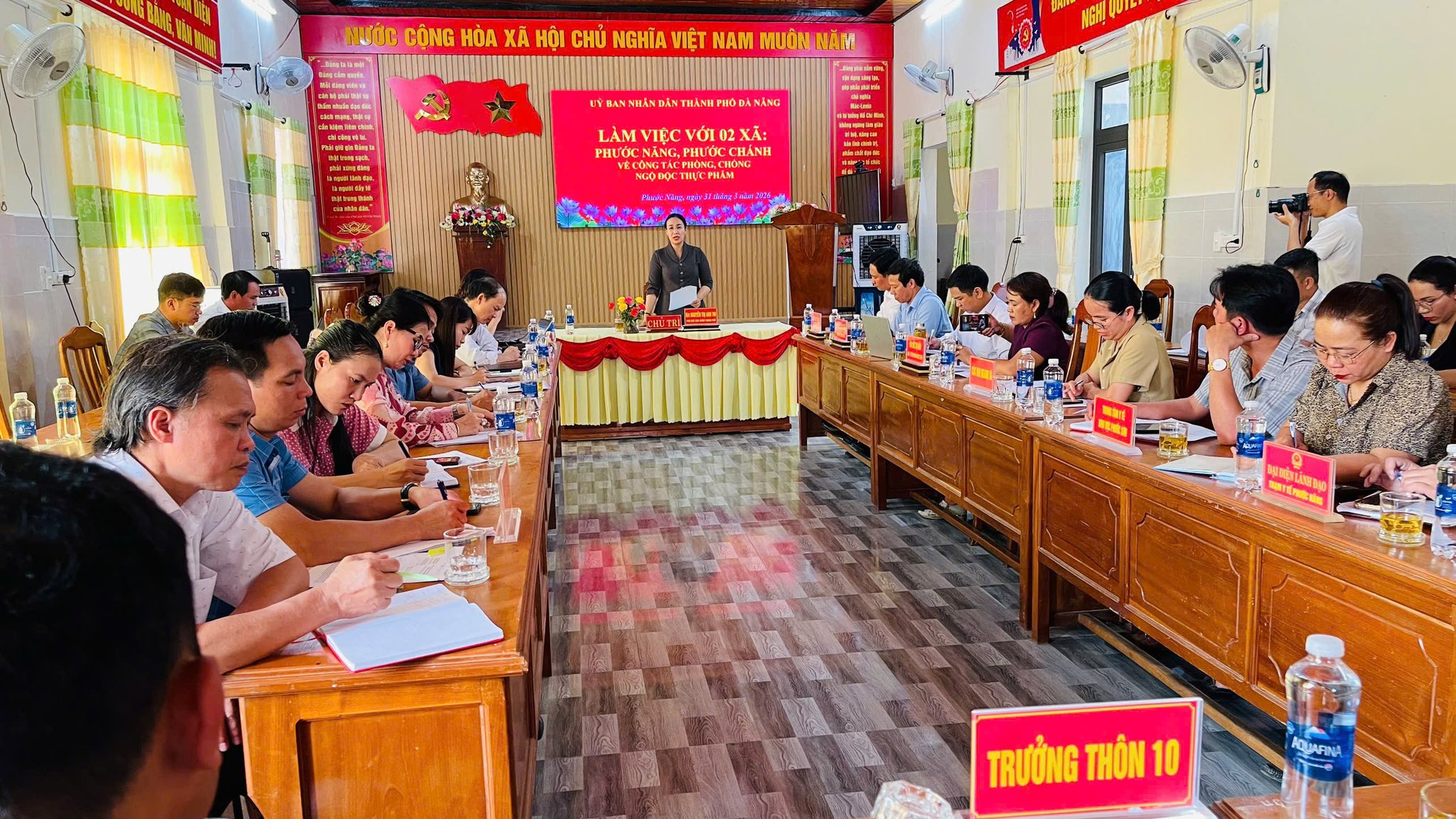 PHÓ CHỦ TỊCH UBND TP ĐÀ NẴNG KIỂM TRA CÔNG TÁC PHÒNG, CHỐNG NGỘ ĐỘC THỰC PHẨM TẠI XÃ PHƯỚC NĂNG