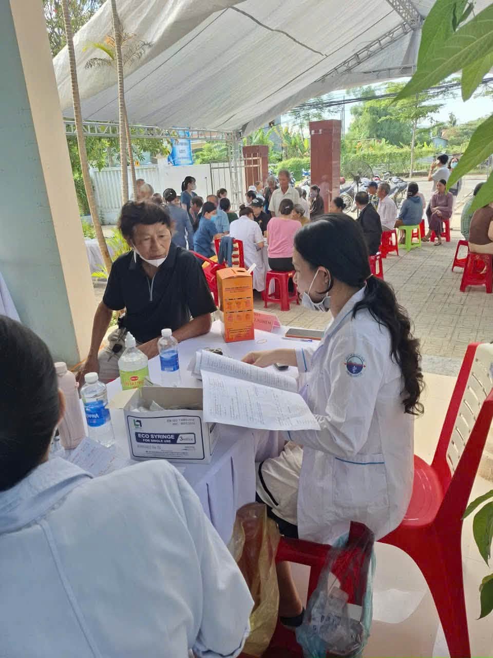 Đà Nẵng điều chỉnh cách làm để đẩy nhanh tốc độ khám sức khỏe định kỳ cho người dân
